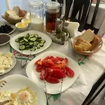 게스트하우스 Dini Radhimë