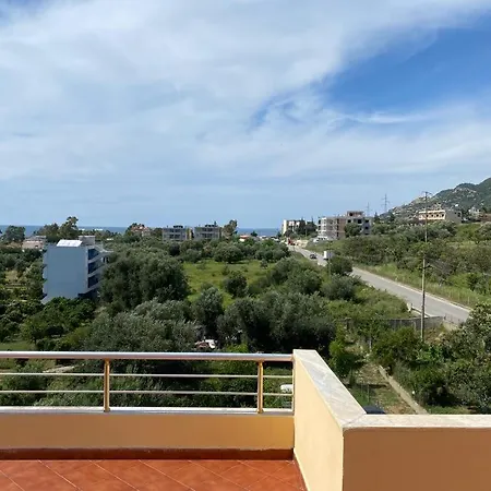 בית הארחה Dini