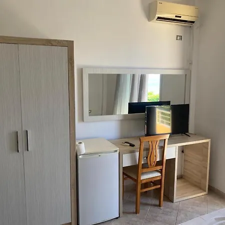 Dini 3* Radhimë
